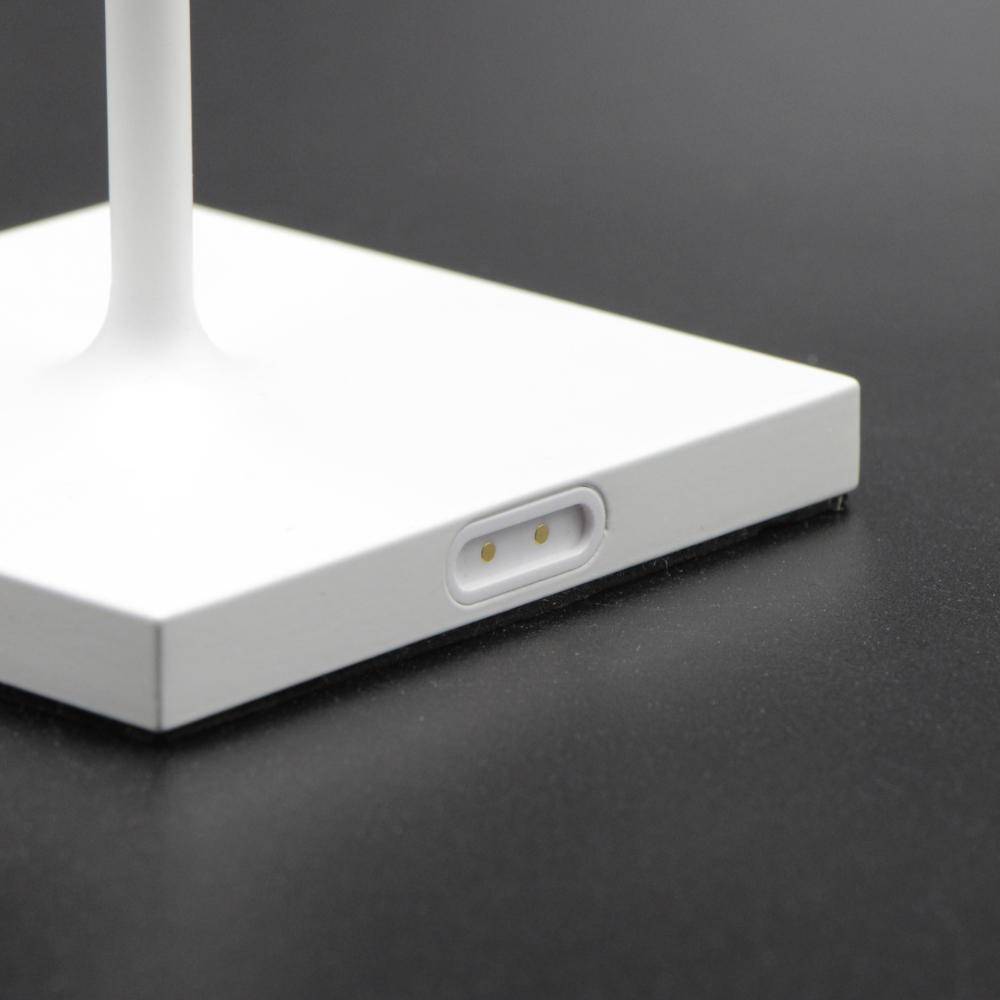 LED Akku-Tischleuchte Nuindie aus Aluminiumdruckguss in Schneeweiß IP54