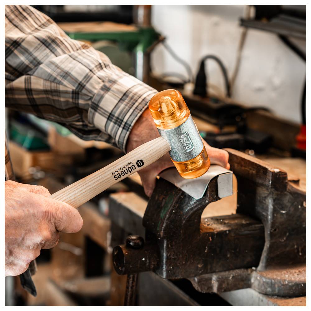 Dönges Kunststoffhammer mit lackiertem Eschenstiel, 22 mm, Gelb