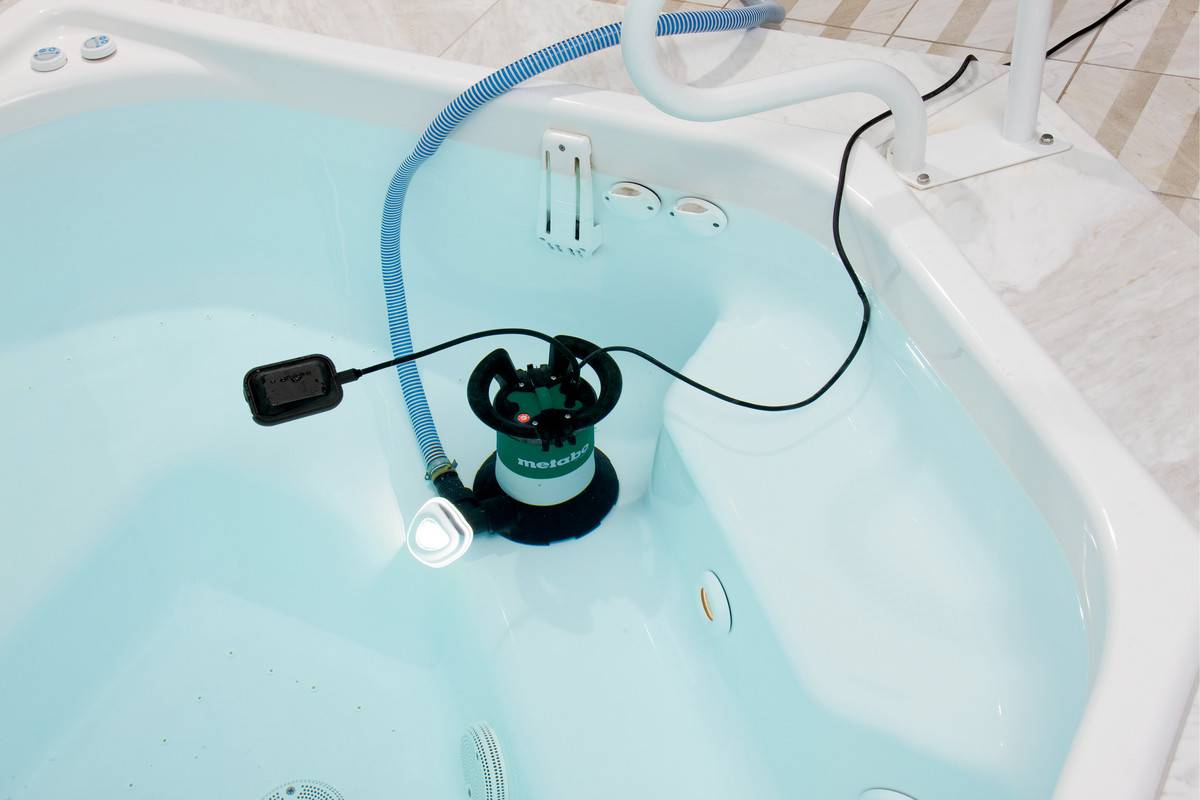 Metabo 0251300000 TP 13000 S Klarwasser-Tauchpumpe 13000 l/h 9.5 m