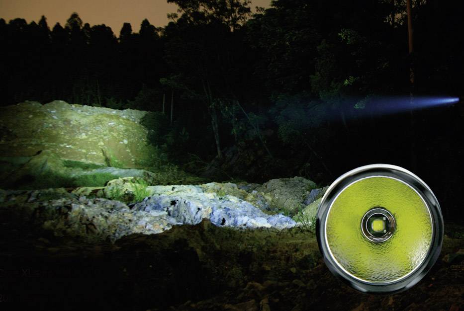 OLight I6PALADIN