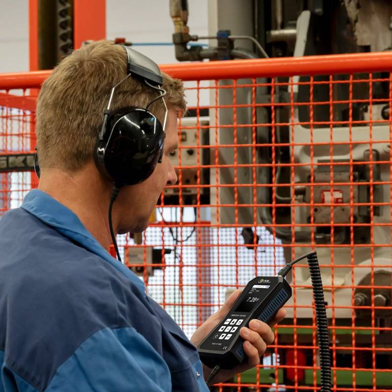 PCE Instruments PCE-VT 3950 Vibrationsmessgerät ±2%