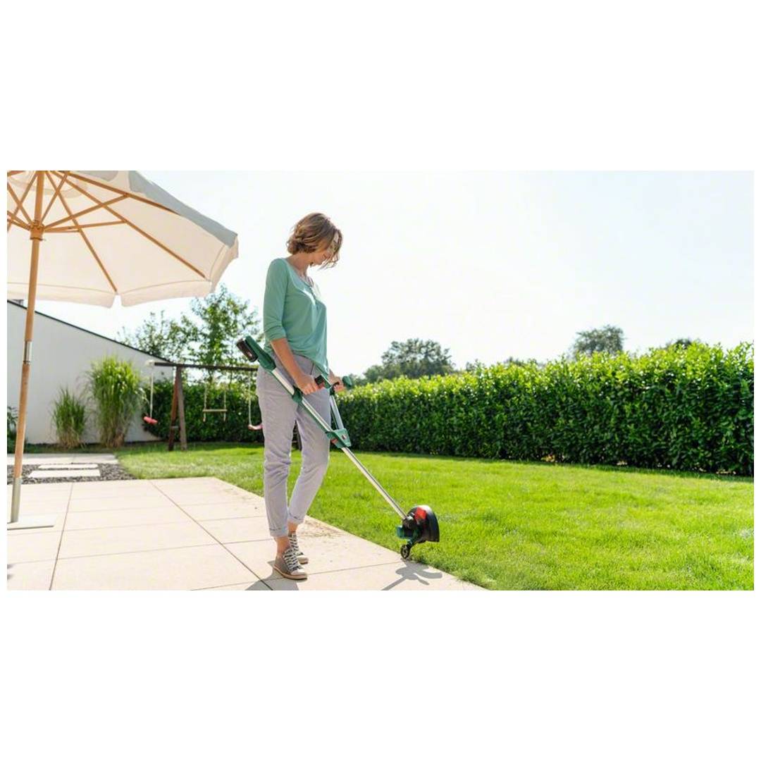 Bosch Home and Garden UniversalGrassCut 18V-260 Akku Rasentrimmer inkl. Akku, inkl. Ladegerät 18 V 2 Ah Schnittbreite (max.): 26 cm
