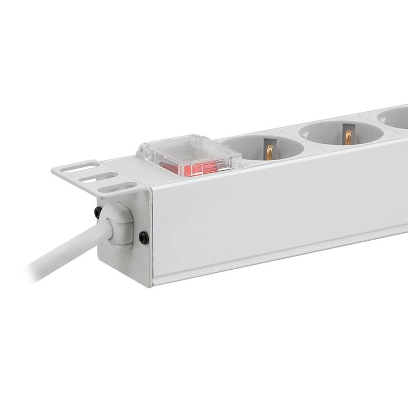 PDU9C04 - 9 AC-Ausgänge - Typ F - 230 V - 50 Hz - 16 A - 3600 W