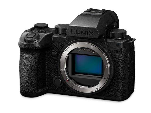 Panasonic Lumix DC-S5 II X Body