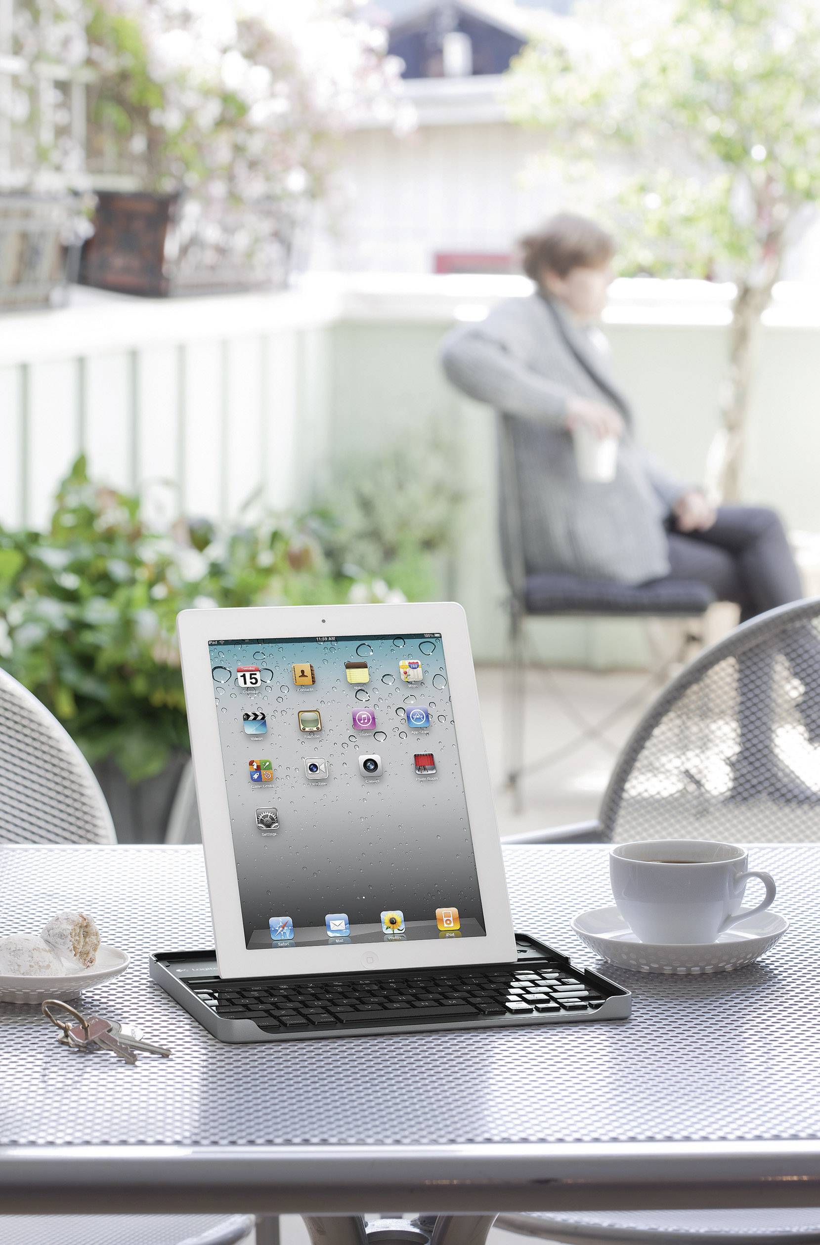Logitech    iPad 2, iPad 3, iPad 4  Apple iOS®