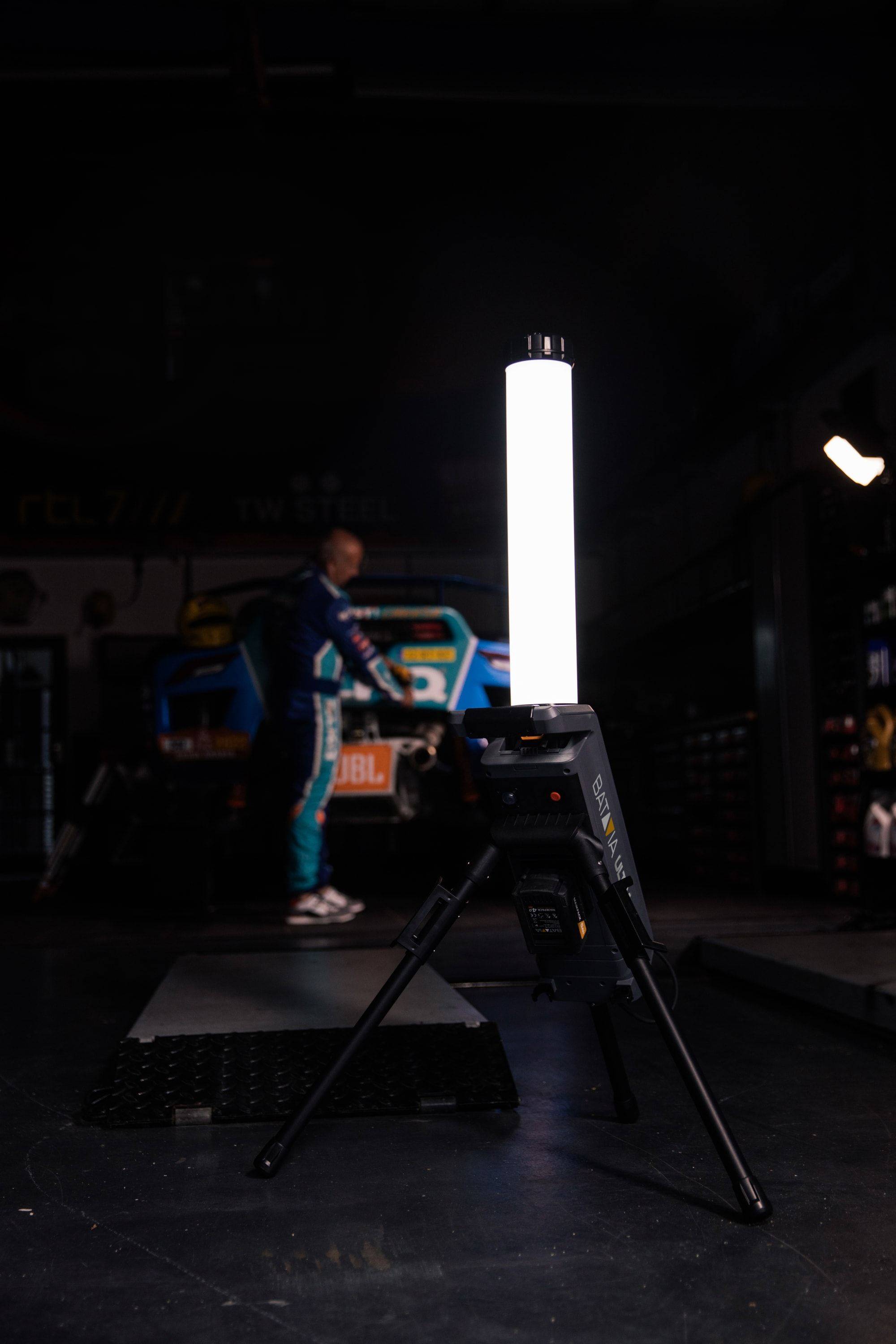 BATAVIA Akku-Hybrid-LED-Arbeitsleuchte 360°, Solo