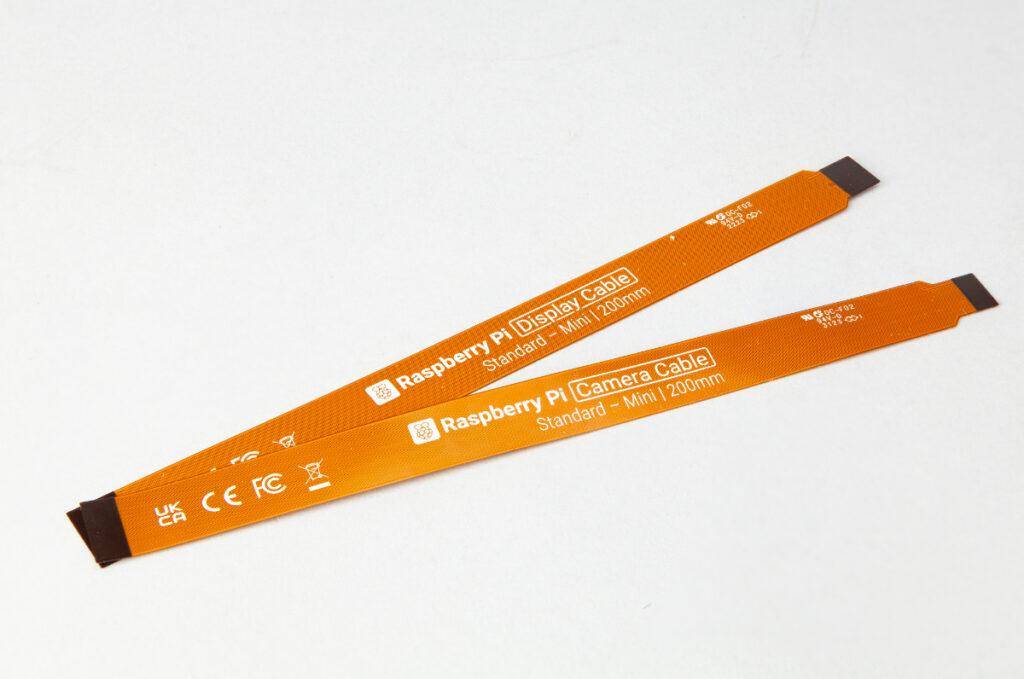 Raspberry Pi Display Cable, Standard - Mini, 300mm