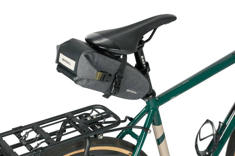 Basilikum Navigator Storm Sattle Bag - Kompakte Fahrradbeutel - Unisex - Fahrrad - Schwarz
