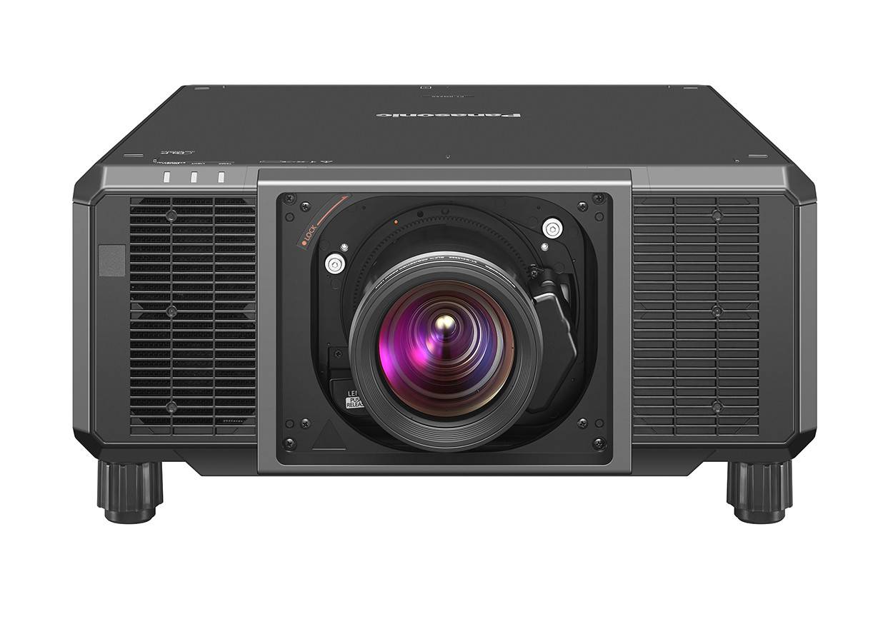 Panasonic PT-RQ25KEJ Beamer, 3840 x 2160 4K UHD, 20000 Lumen