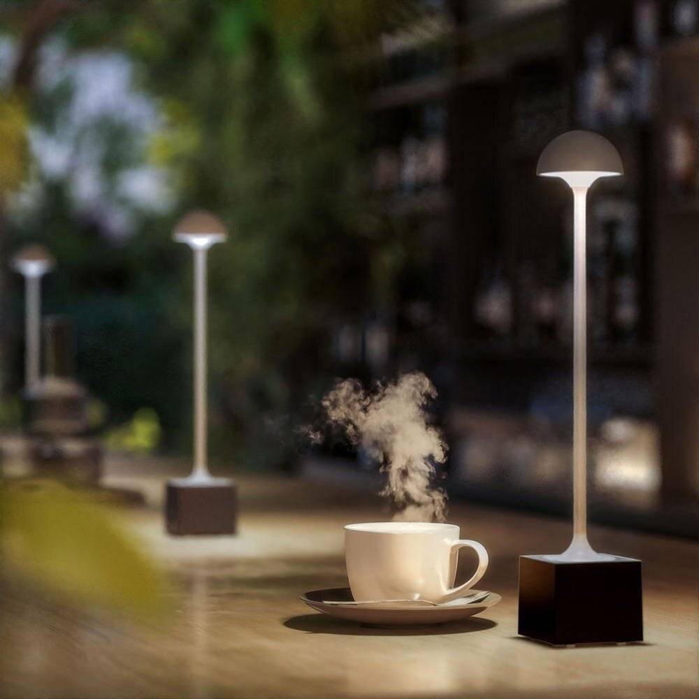 LED Akku Tischleuchte Flora in Schwarz 2,3W 247lm IP54