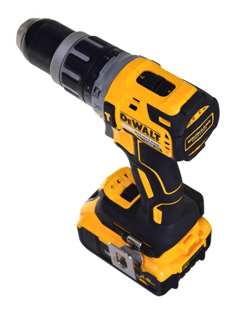 DEWALT DCK2080P2T-QW DCK2080P2T-QW Werkzeugset Akku-Schlagbohrschrauber, Akku-Winkelschleifer, Akku, Akku-Ladegerät 6teilig