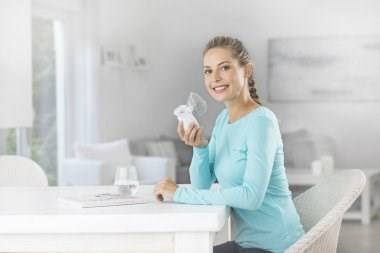 Medisana IN 525 Inhalator mit Ultraschall