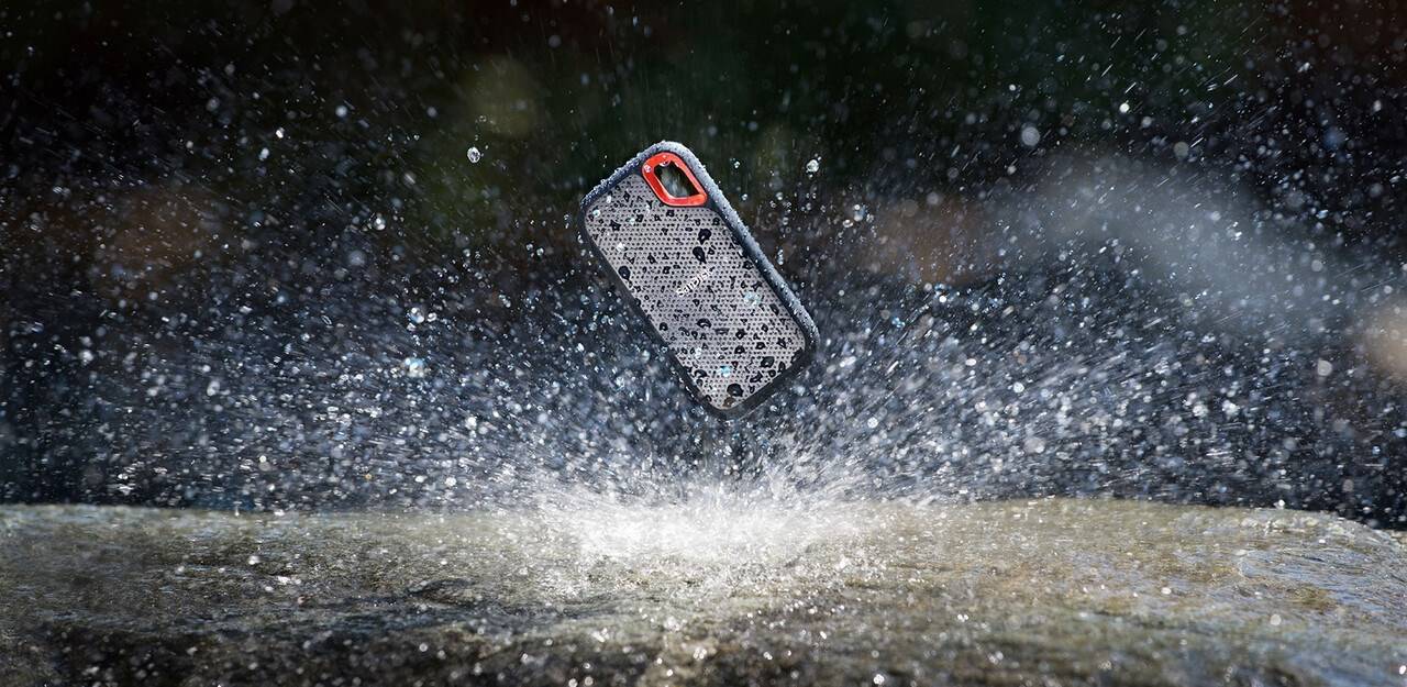SanDisk Extreme® Portable 2TB Externe SSD-Festplatte 6.35cm (2.5 Zoll) USB-A (USB 3.2 Gen 2) Schwarz, Orange SDSSDE61-2T00-G25