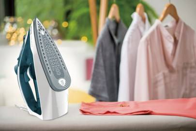 TEFAL Express Steam Iron Bügeleisen/-Station Blau Weiß