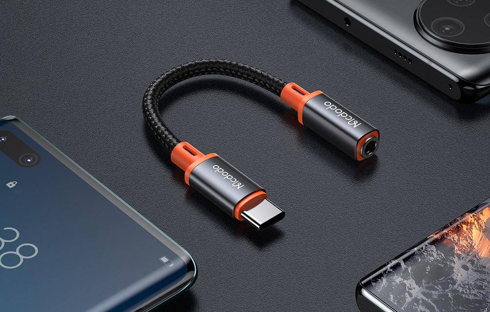 USB-C auf AUX Miniklinke 3.5mm Audio Adapter Mcdodo CA-7561, DAC, 0.11m (schwarz)