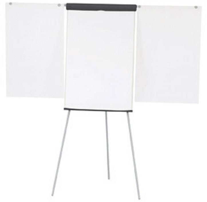 Leeres Flipchart auf einem Dreibein-Ständer, bereit für Präsentationen oder Planungen im Büro oder bei Meetings.