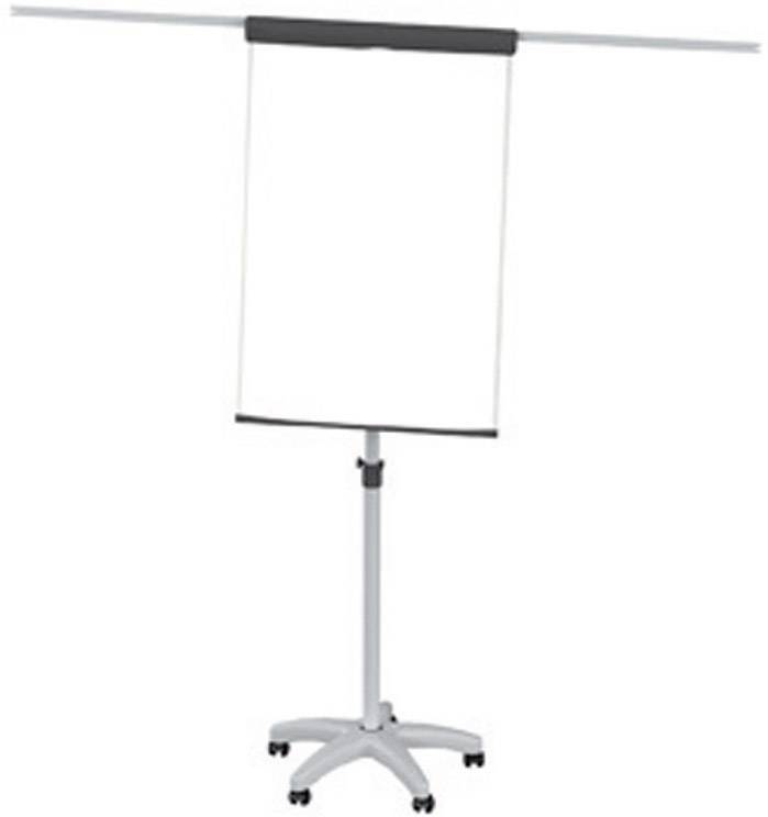 Ein leeres Flipchart auf einem Ständer mit Rädern, geeignet für Präsentationen oder Meetings in einem Büro oder Besprechungsraum.
