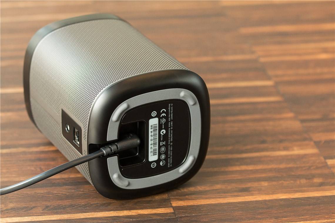 Goobay Euro Anschlusskabel, 1,5 m, Schwarz Eurostecker (Typ C, CEE 7/16) > Gerätebuchse C7 1.5 m