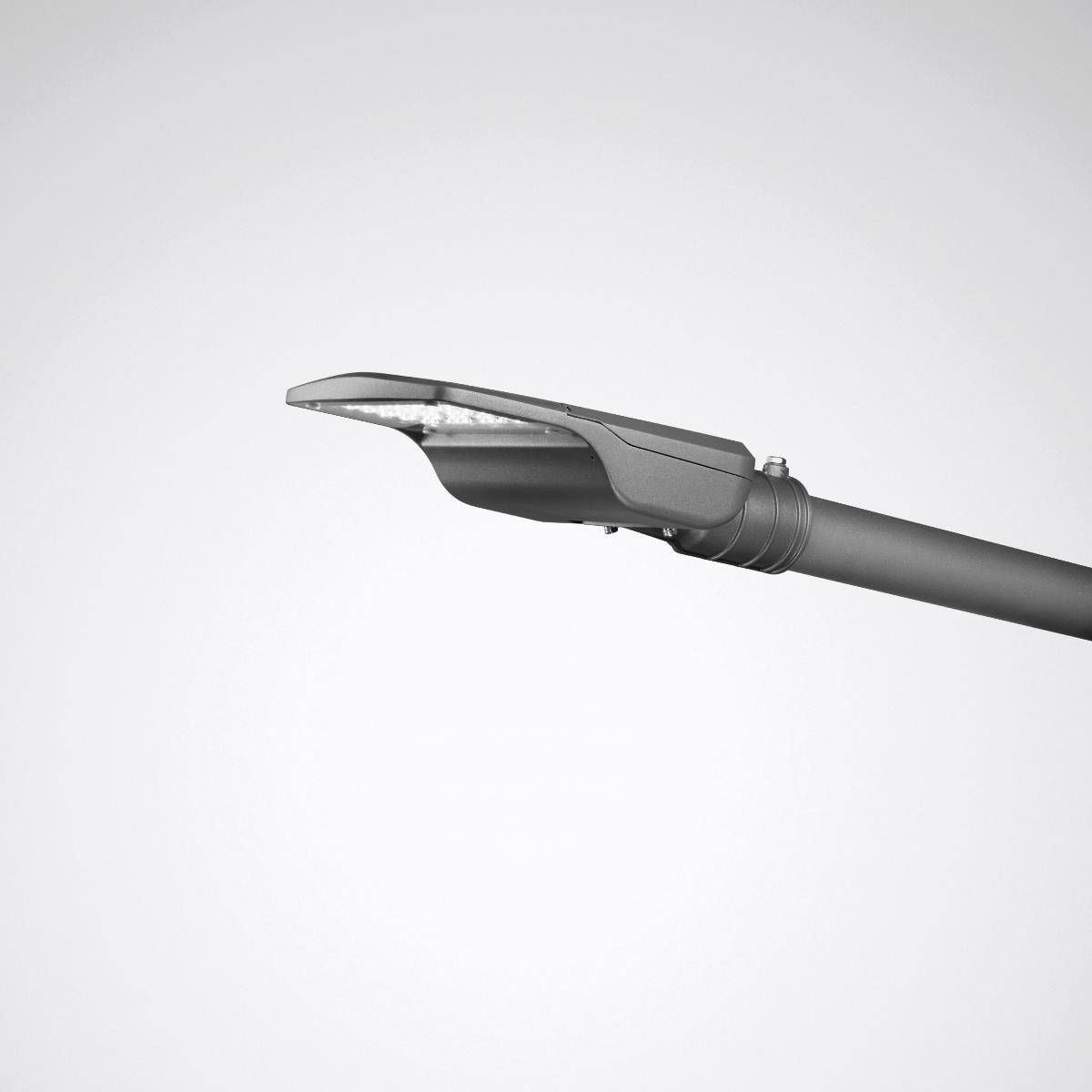 Tril Mastleuchte 2370 ML 4000K 8260640 15-62W 1800-7500lm IP66 60/76mm