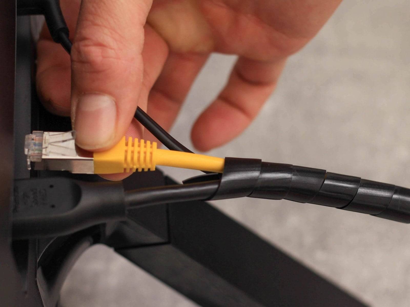 QUADRIOS Spiralschlauch 2111C145, schwarz, 10 m