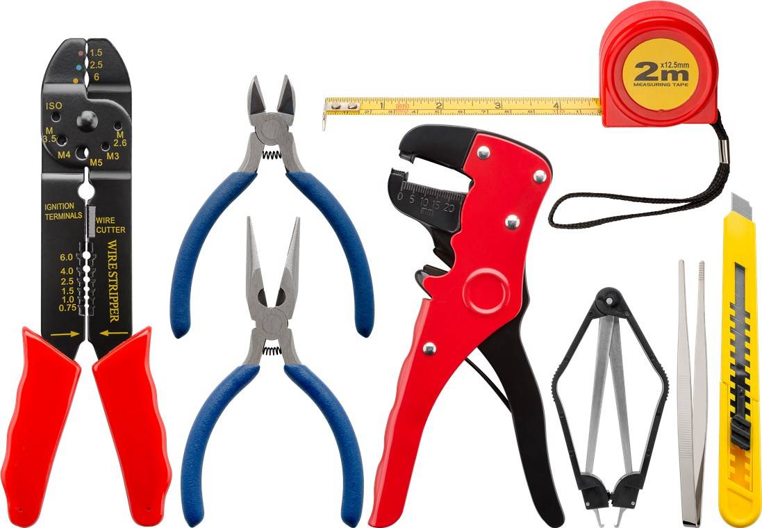 Goobay 45243 Lötkolben 30W Werkzeug Set Tasche / Entlötpumpe Lötzinn Lötfett / Schraubendreher Zange Crimpen / 20-teilig