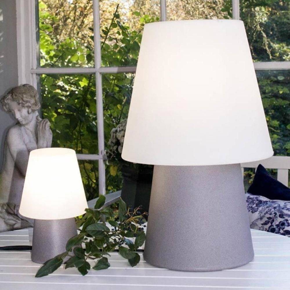 LED Solar Tischleuchte No. 1 in Grau 2W 410lm IP44