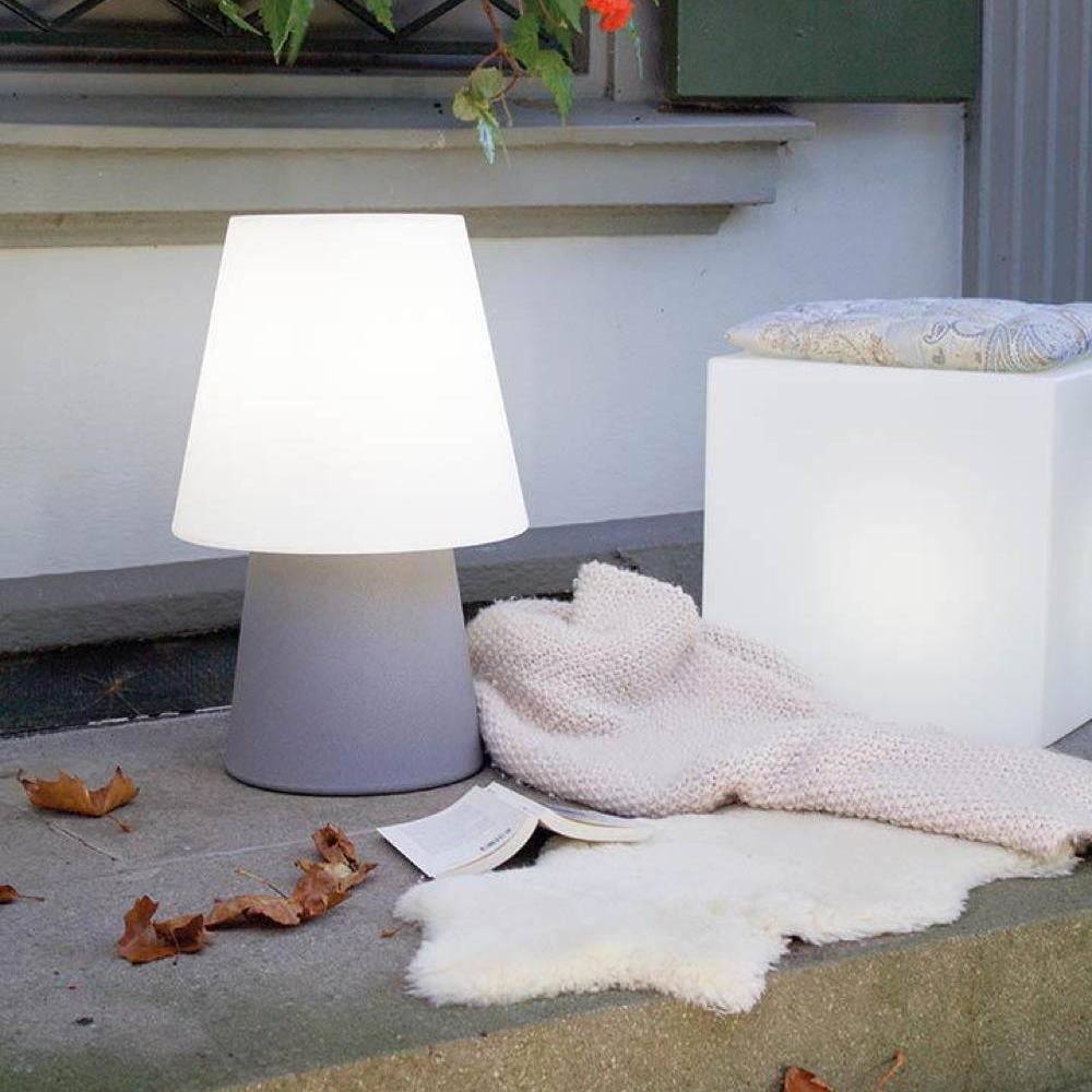 LED Solar Tischleuchte No. 1 in Grau 2W 410lm IP44