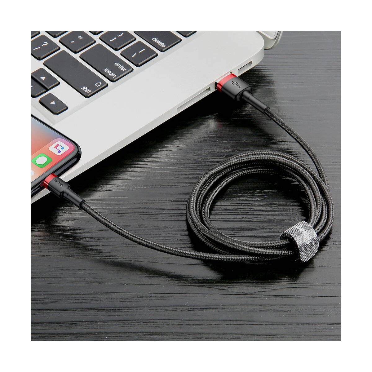 Baseus Cafule Kabel strapazierfähiges Nylonkabel USB / Lightning QC3.0 2.4A 1M schwarz-rot (CALKLF-B19)