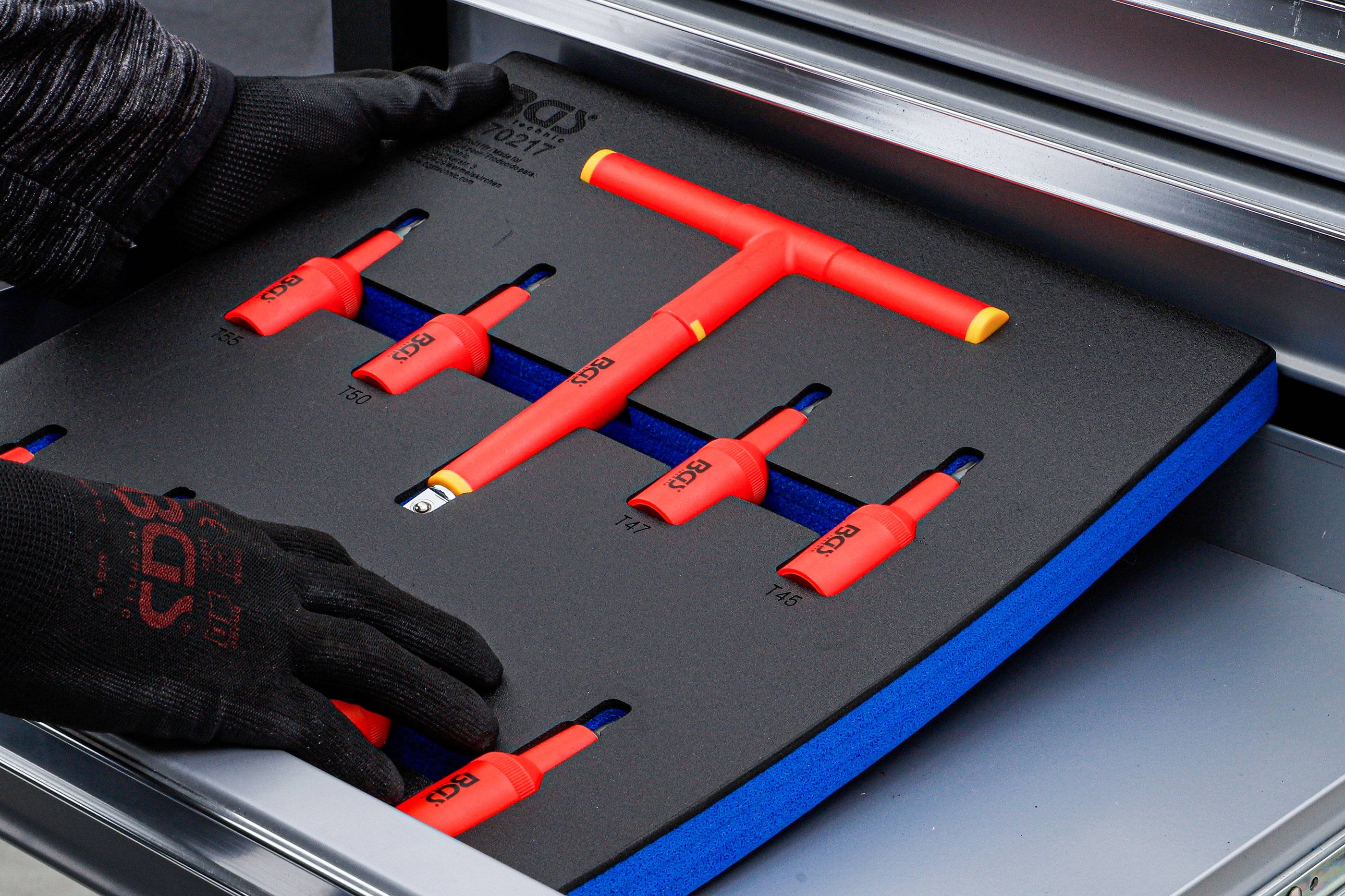 BGS 70217 Werkstattwageneinlage 2/3: VDE-Bit-Einsa tz-Satz, Antrieb Innenvierkant 12,5 mm (1/2"), T-P