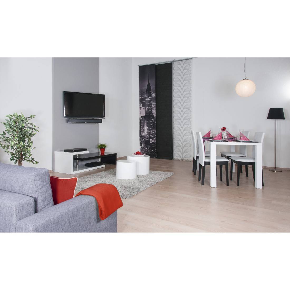 hama 00220884 Soundbar-Halterung, universal, fix, für Befestigung am TV-Gerät, Schwarz