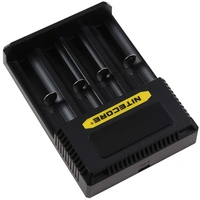Nitecore USB-C CI4 Ladegerät mit 4 Ladeschächten für Li-Ion-, NiMH- und NiCd Akkus Nitecore USB-C CI4 Ladegerät mit 4 Ladeschächten für Li-Ion-, NiMH- und NiCd Akkus