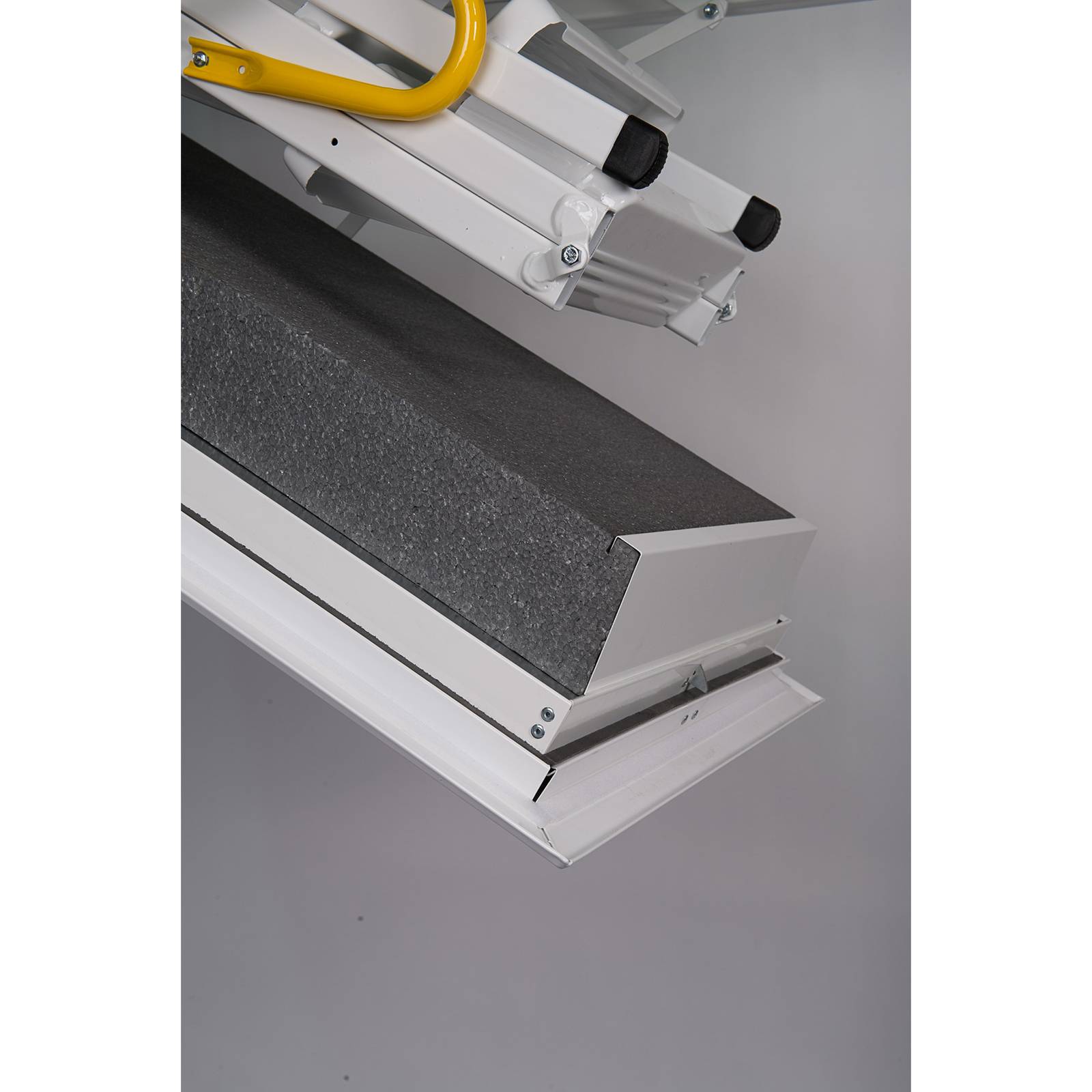 Minka Bodentreppe Arctic Fire brandhemmend mit U-Wert 0,21 W/m2K Deckenöffnung 120x70cm Raumhöhe b