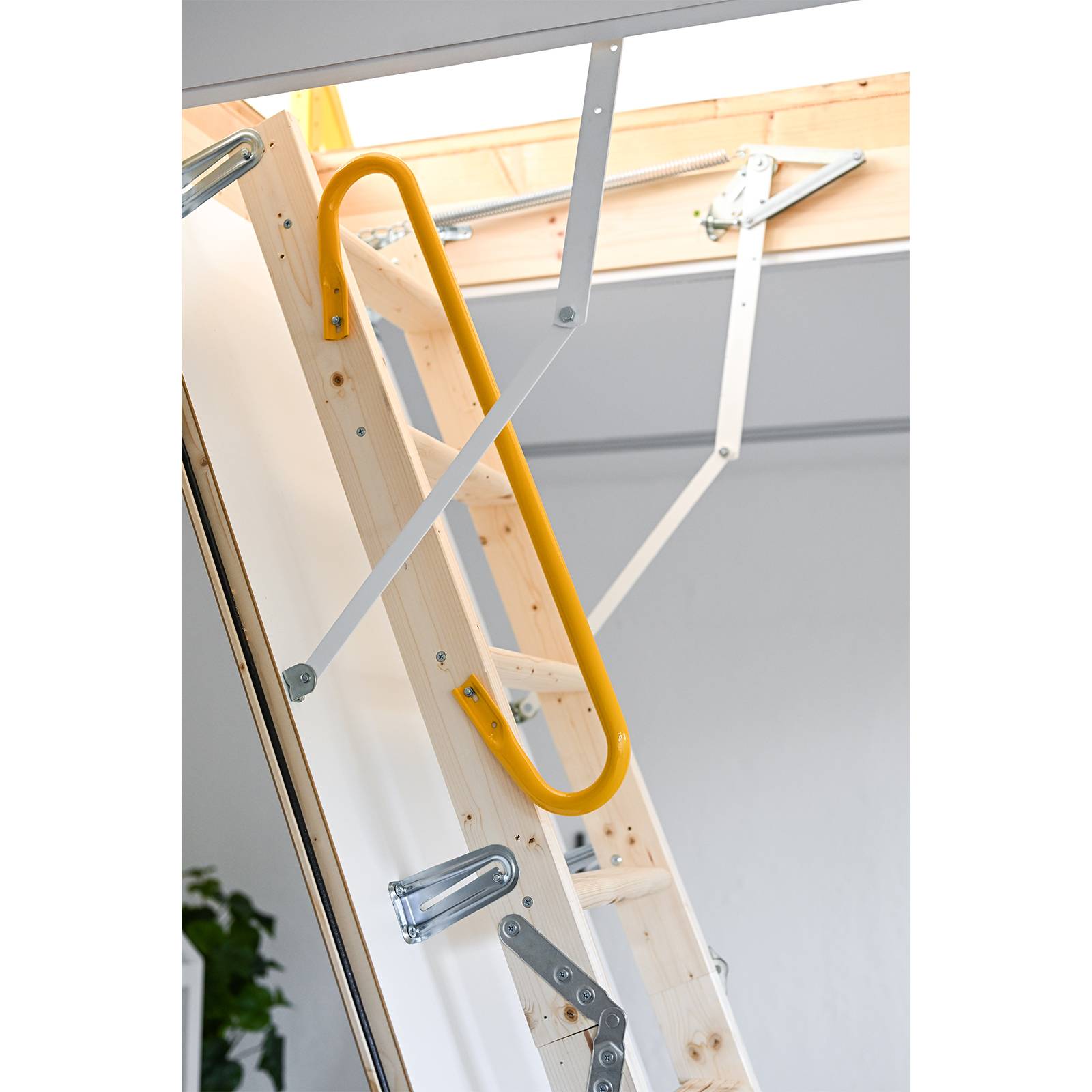 Minka Bodentreppe Complete aus Fichte mit U-Wert 1,1 W/m2K 220-280cm Raumhöhe 120x70cm Deckenöffnu