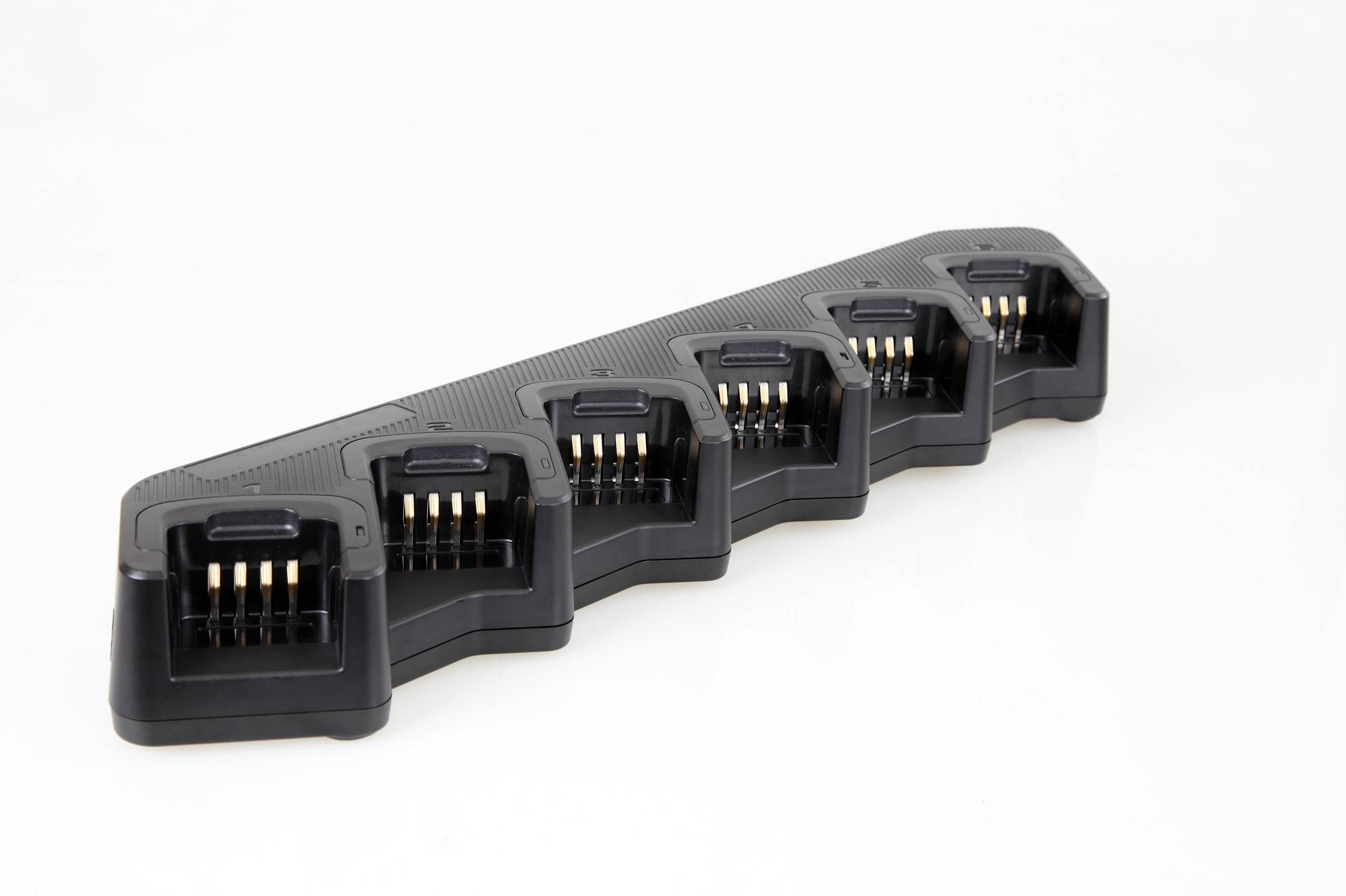 HYTERA 6-fach-Ladestation inkl. Netzteil max. 2500 mAh MCA08 580001001020