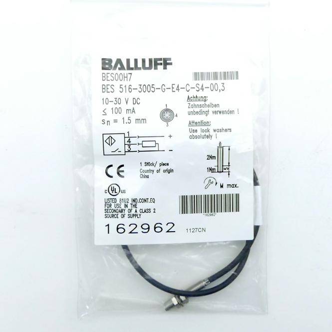 BALLUFF Induktiver Sensor BES00H7 (BES 516-3005-G-E4-C-S4-00,3)