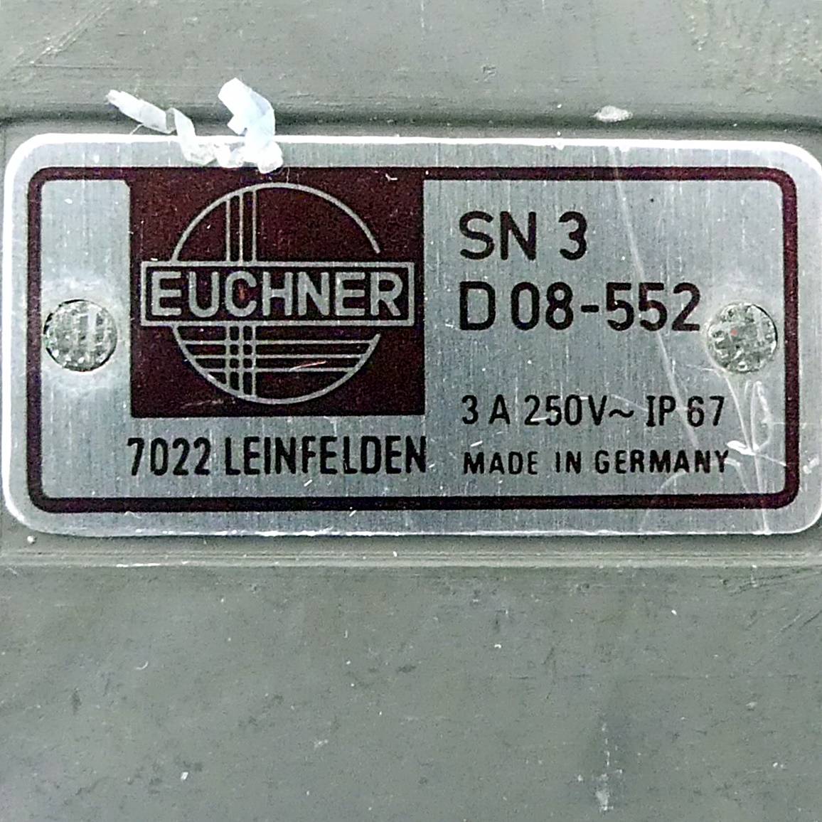 Euchner Reihenpositionsschalter (SN3D08-552)