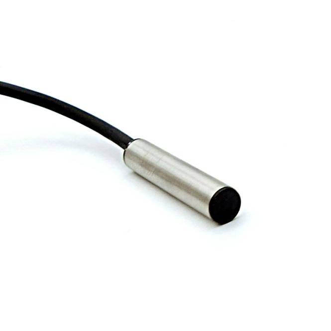BALLUFF Induktiver Sensor BES00Z9 (BES 516-371-E4-C-S49-00,2)