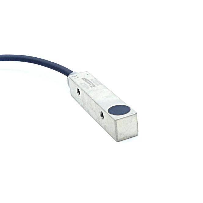 BALLUFF Induktiver Sensor BES017Y (BES 516-300-S166-PU-05)