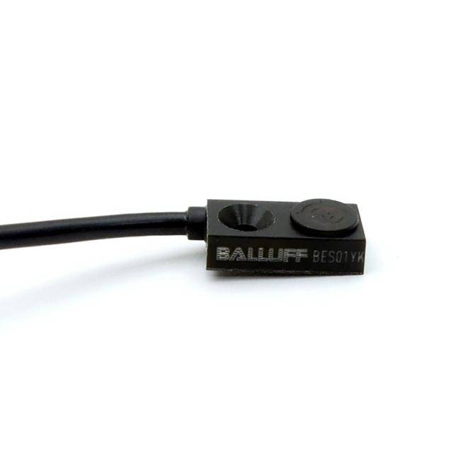 BALLUFF Induktiver Sensor BES01YK (BES R04KC-PSC15B-EV05)