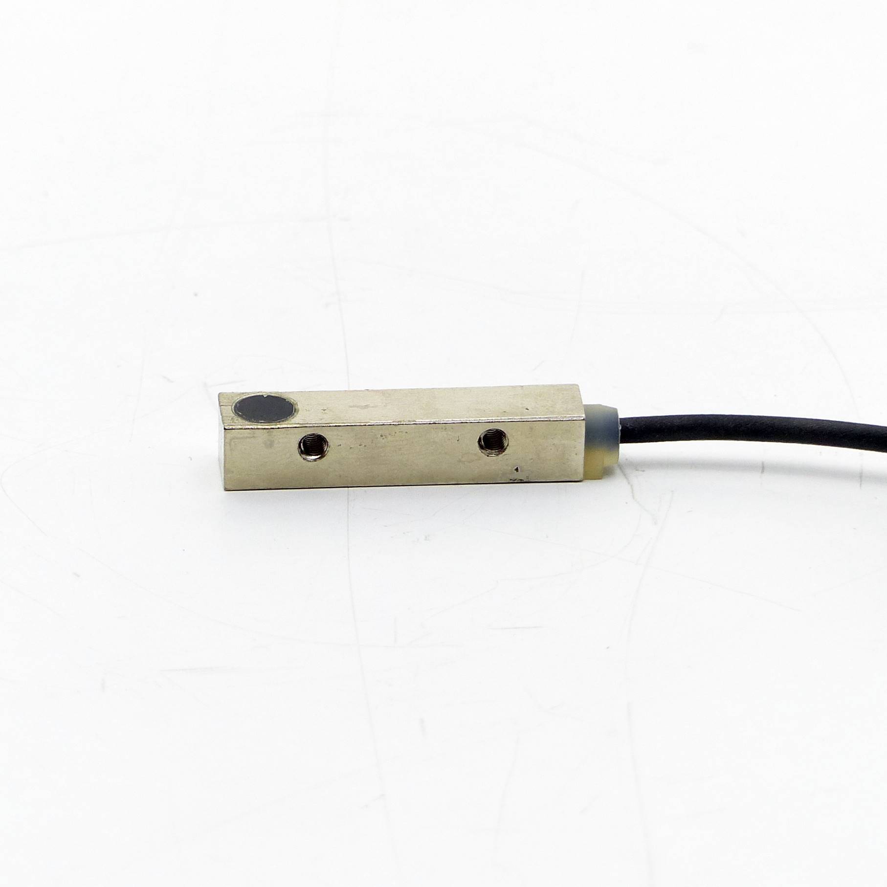BALLUFF induktiver Näherungsschalter (BES Q08ZC-PSC20B-BP05)