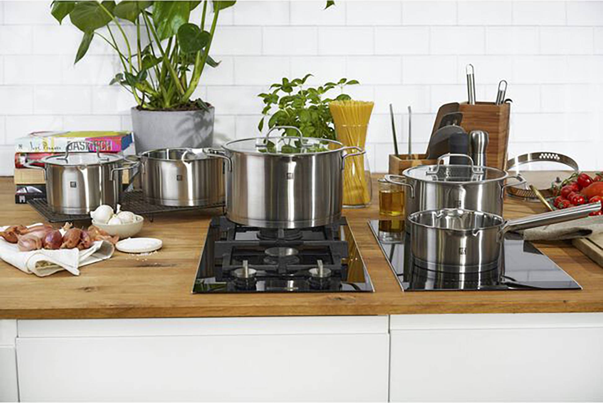 Zwilling TrueFlow - Rund - Silber - Edelstahl - Silber - Edelstahl - Keramik - Gas - Halogen - Induktion - Ver