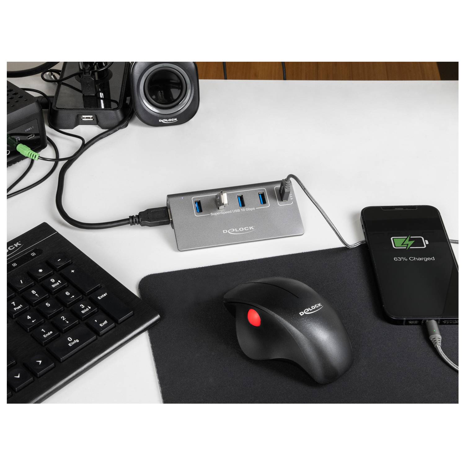 Delock - Hub - 10 Gbps, + 1 Fast Charging Port inkl. Spannungsversorgung