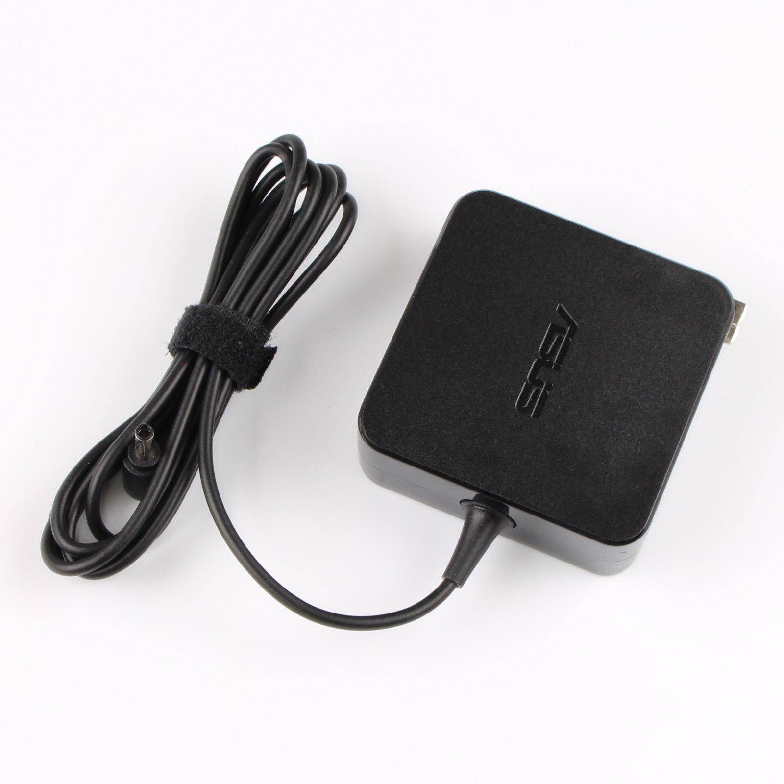 ASUS 0A001-00047100 Netzteil & Spannungsumwandler Indoor - PC-/Server Netzteil - 65 W