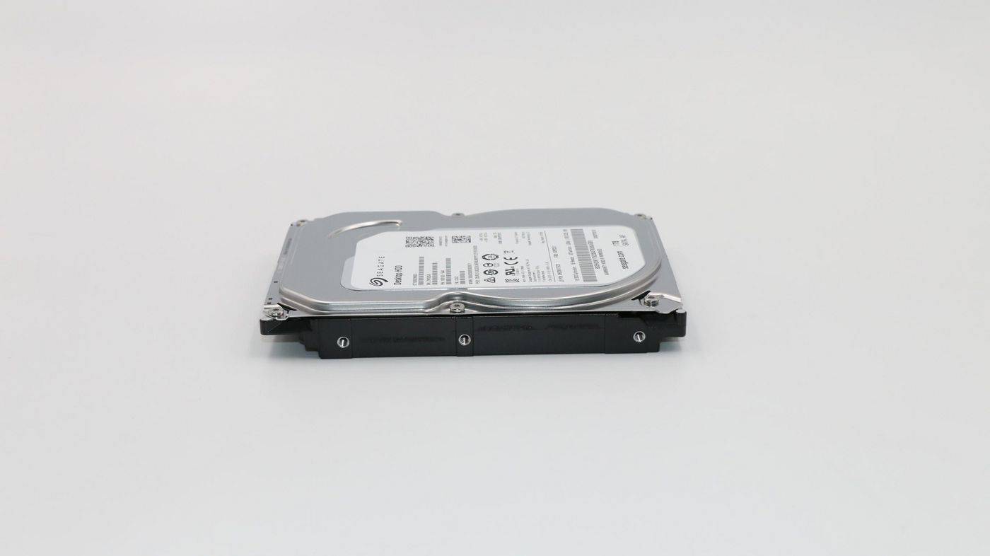 Seagate ST1000DM003 - Festplatte - 1 TB - intern - 3.5" (8.9 cm)