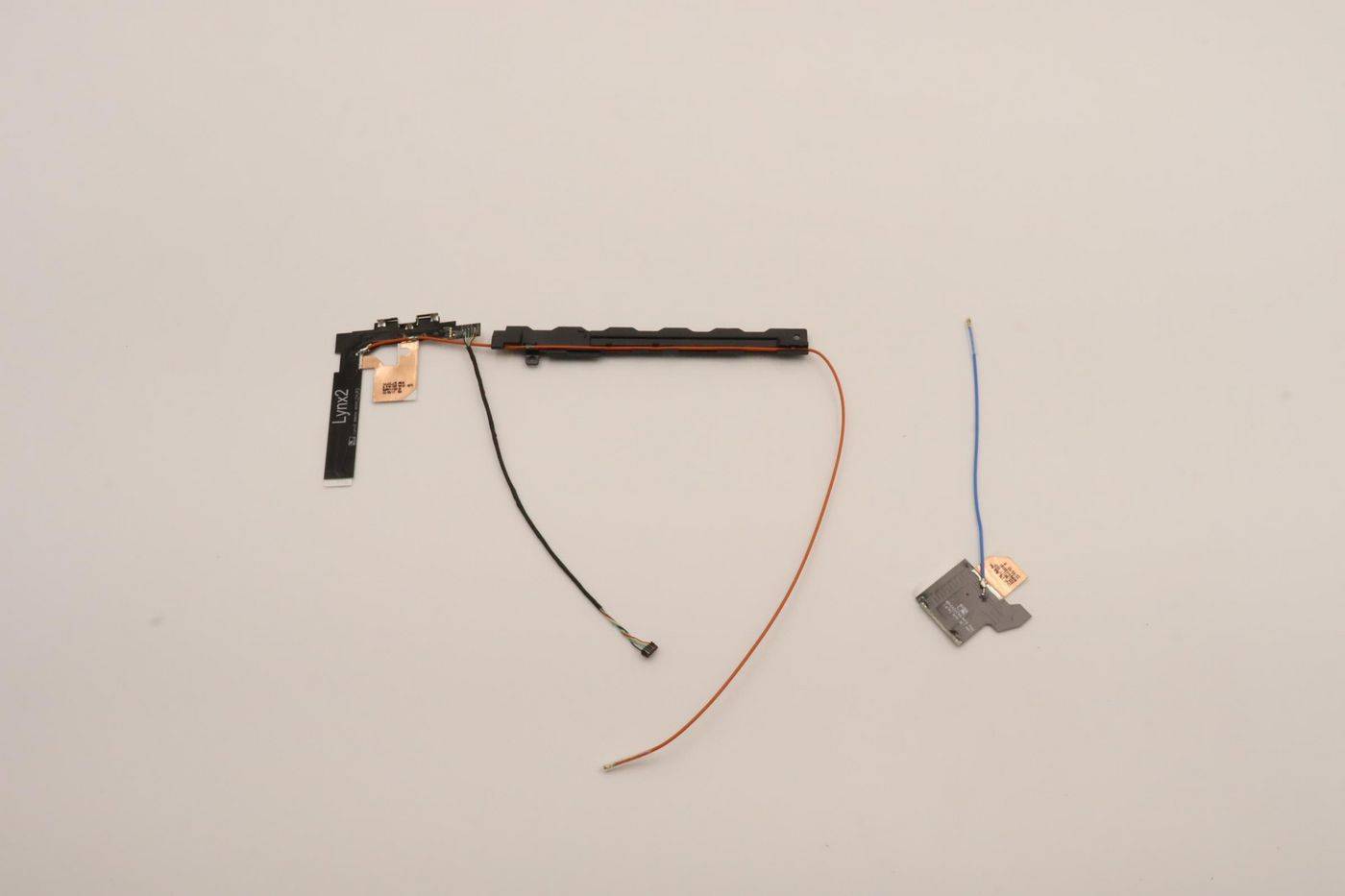 Lenovo Cable Antenna KIT WWAN AWAN