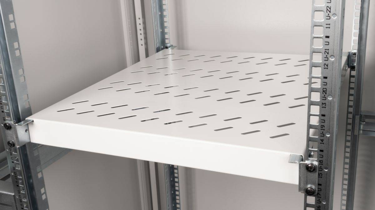 EQUIP - Fachboden variabel 19"" für Serverschränke 1U 50cm gr - Zubehör Stromversorgung - 0,5 m