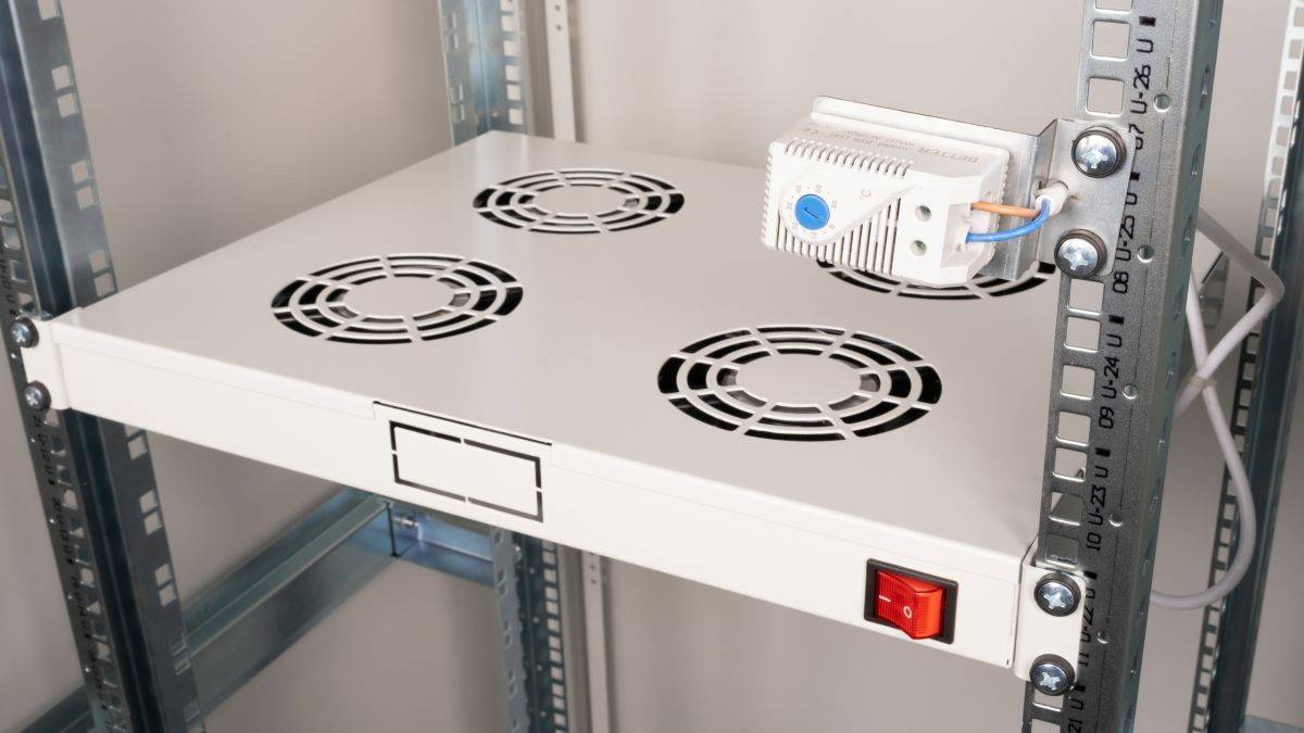 Equip 19" Lüfter für Serverschränke/4xLüfter 1U RAL7035