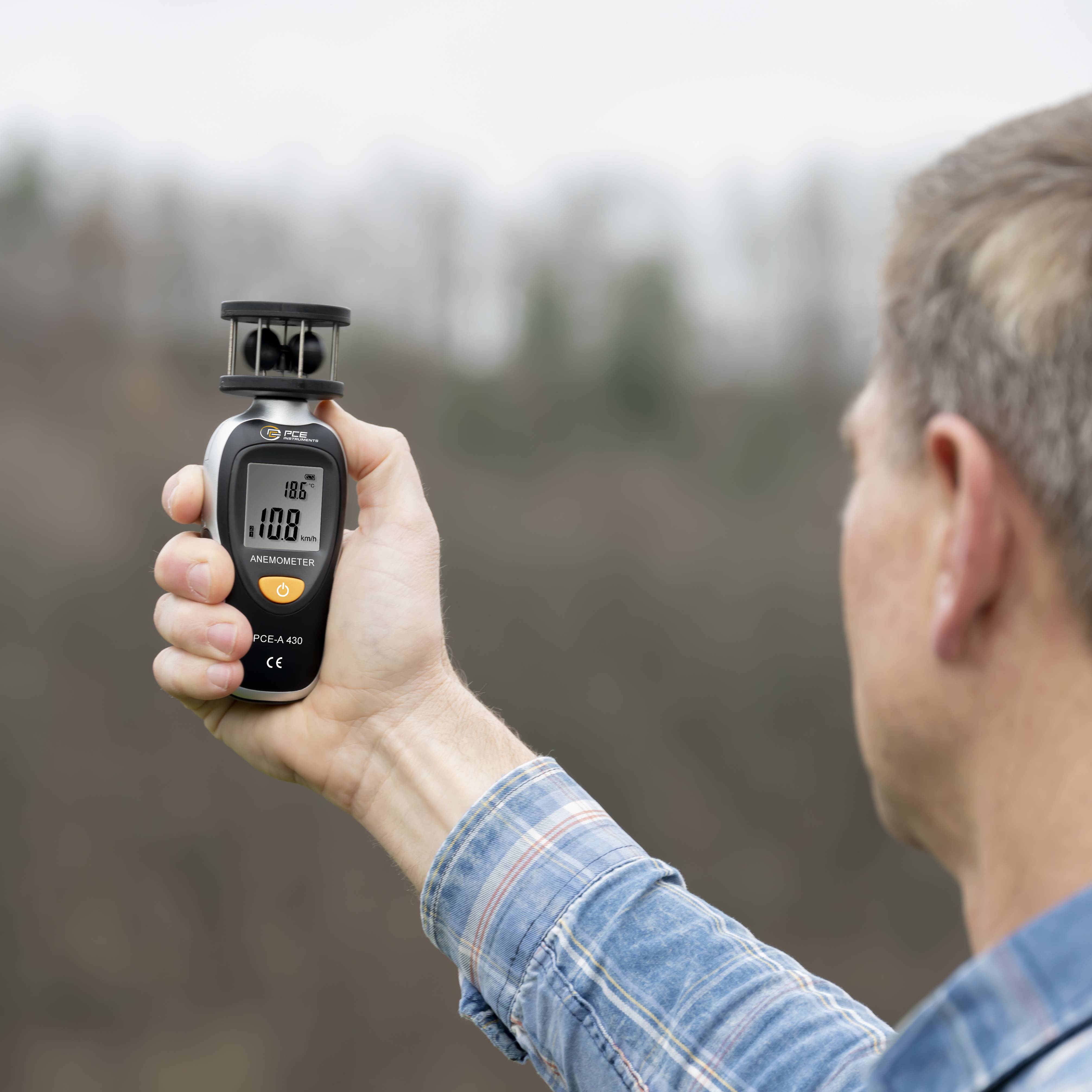 PCE Instruments Anemometer PCE-A 430 |0,7... 30 m/s |bis 105 km/h |kn |mph |C° |F° |Beaufort-Skala |MAX |AVG Anzeige