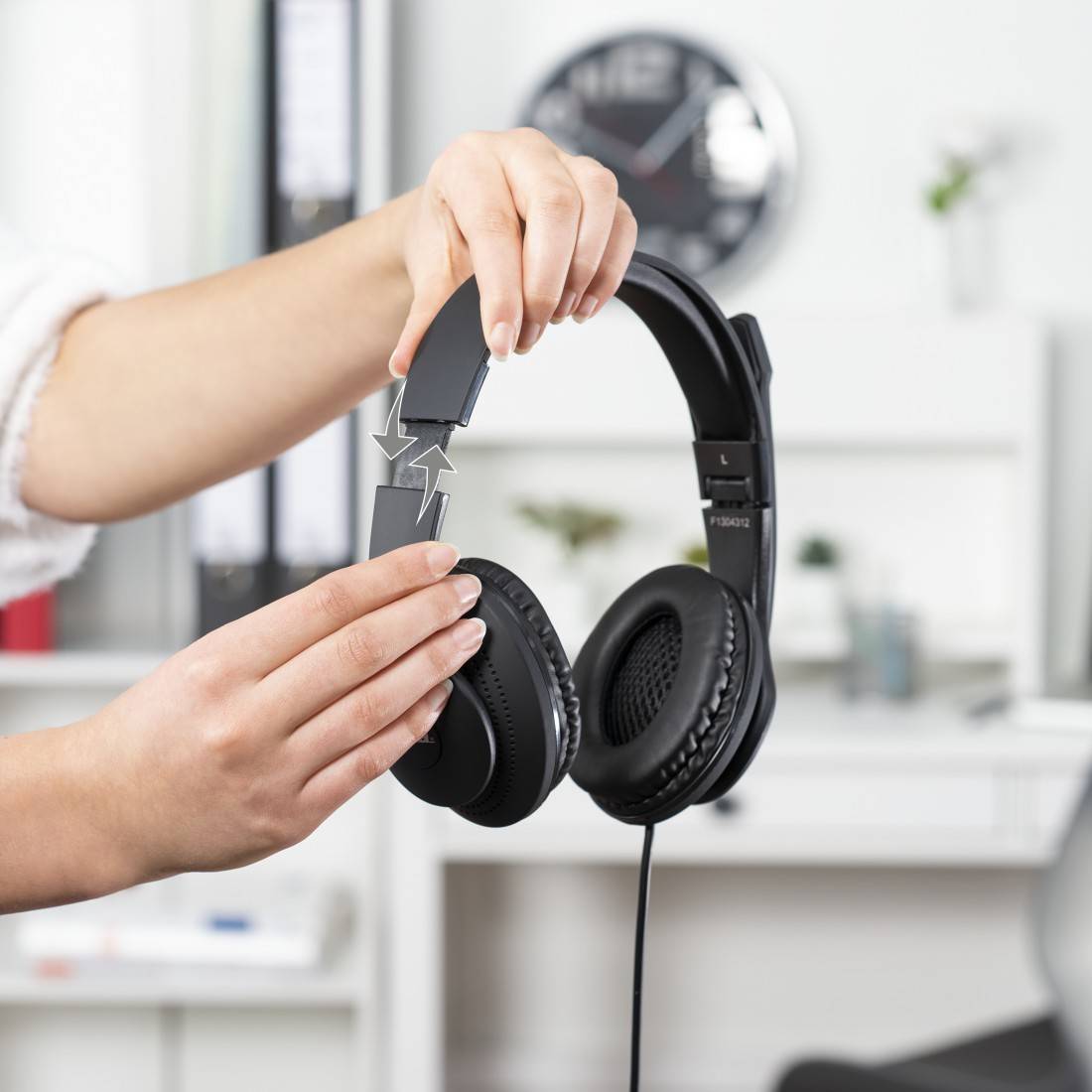 hama 00139923 PC-Office-Headset "HS-P200", Stereo, Schwarz