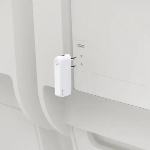 hama 00014171 Bluetooth®-Audio-Transmitter für Flugzeuge und universal, 10h, m. AUX, Weiß hama 00014171 Bluetooth®-Audio-Transmitter für Flugzeuge und universal, 10h, m. AUX, Weiß